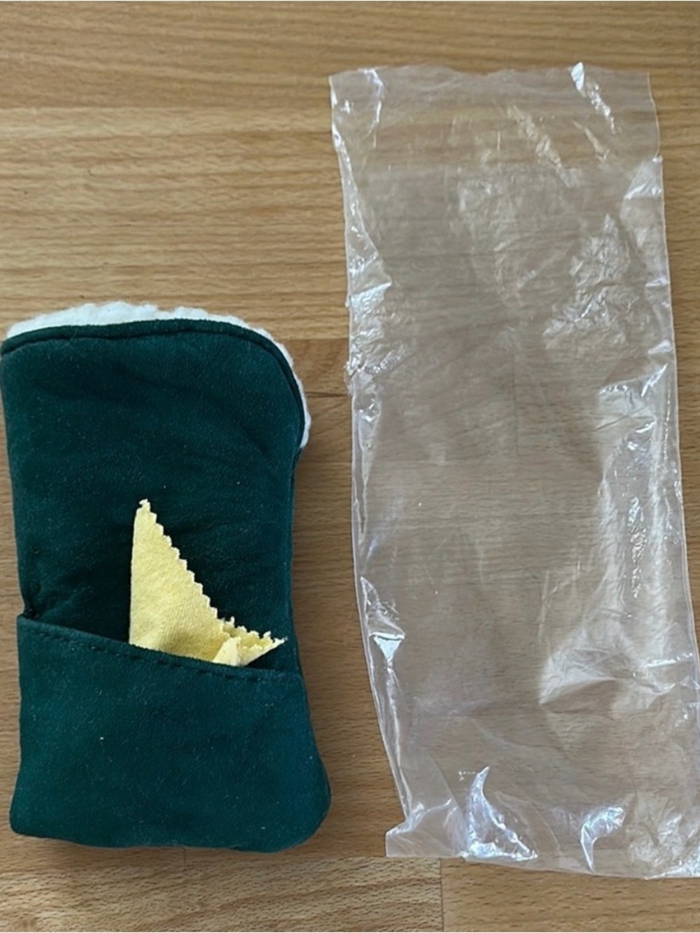Green and Cream Glasses Case New Sheepskin Vintage NWT